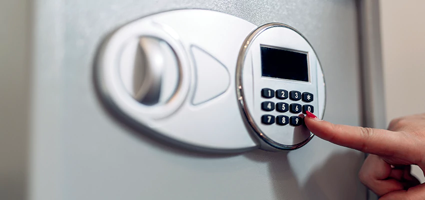 Jewelry Safe Cracking in Antioch, California